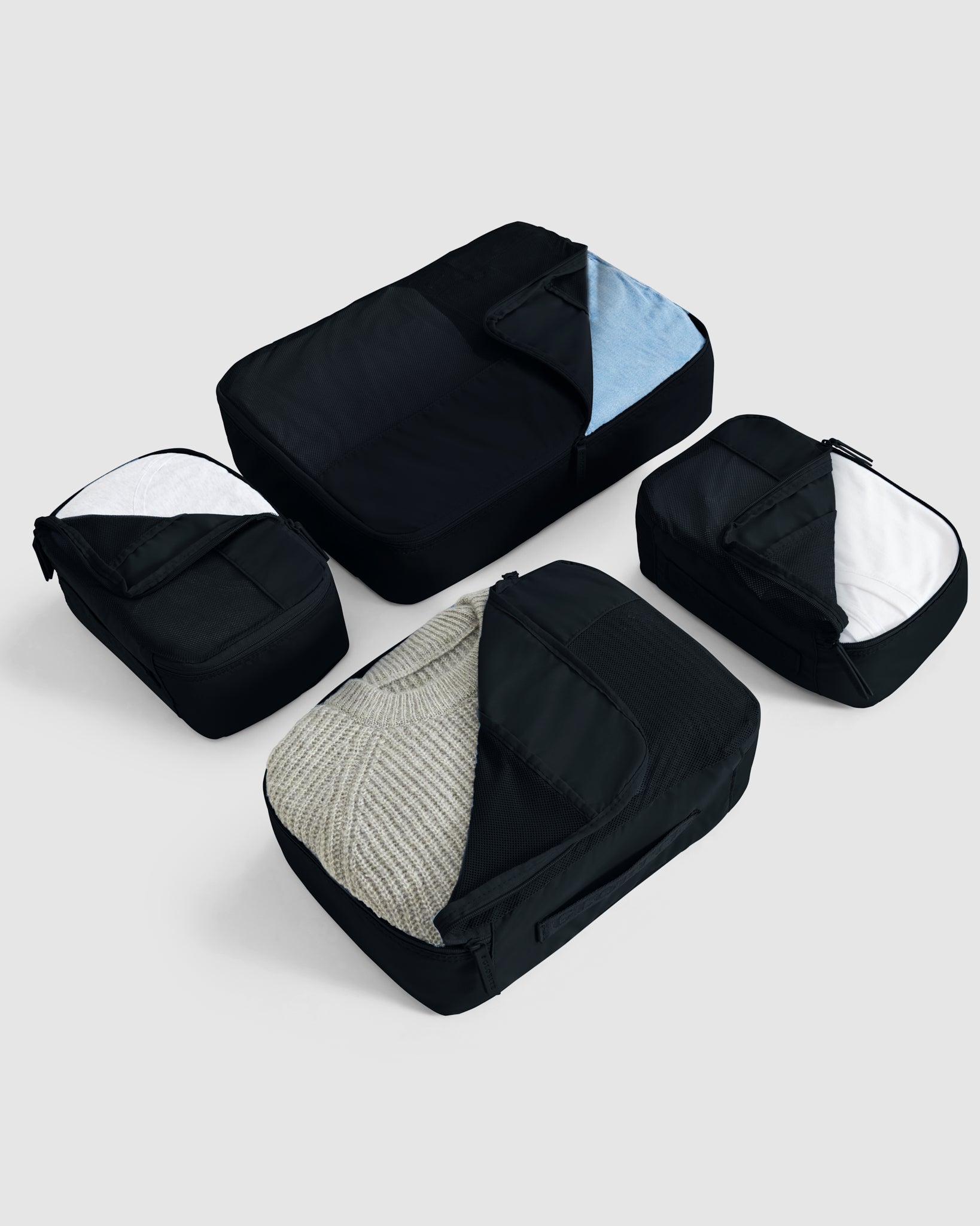 4 Piece Packing Cube in Nero