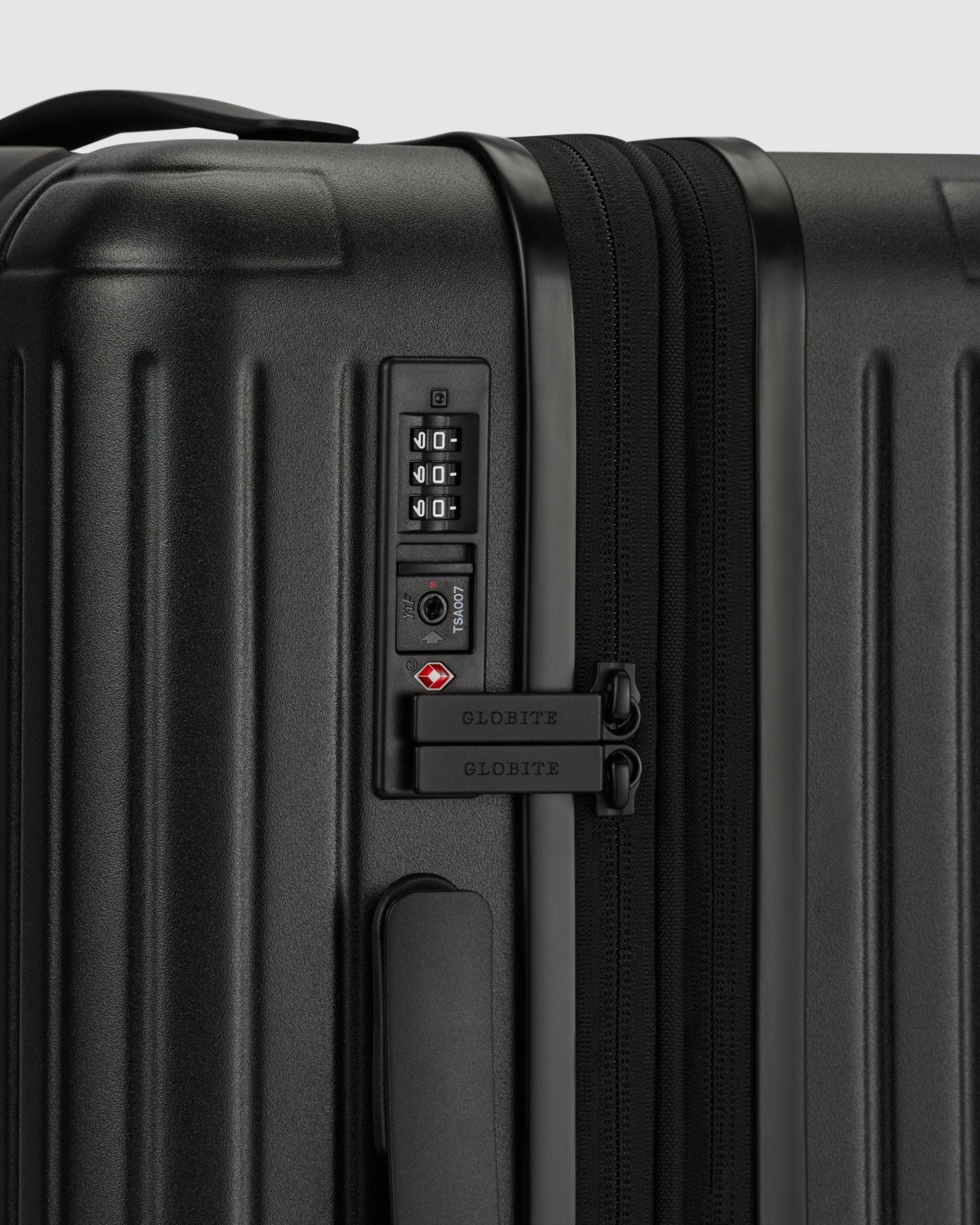 Carry On Expandable Suitcase - Caviar Black - Globite