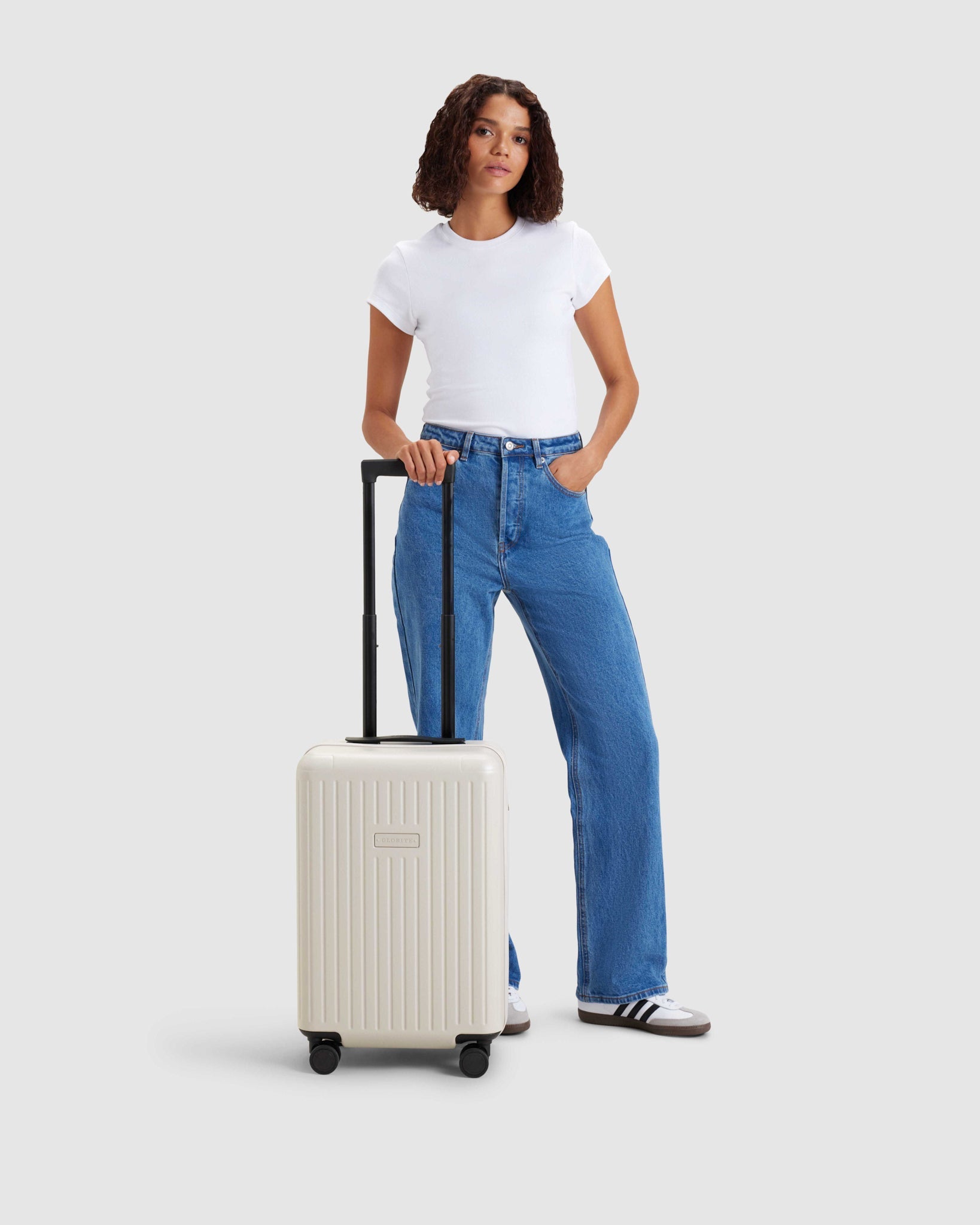 Carry On Expandable Suitcase - Moonbeam - Globite