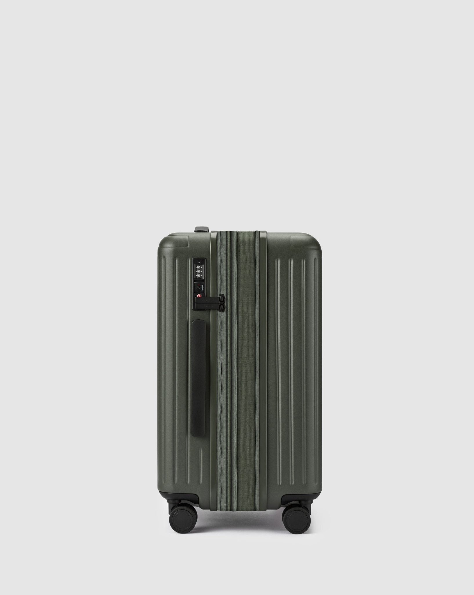 Carry On Expandable Suitcase - Olivine Green - Globite