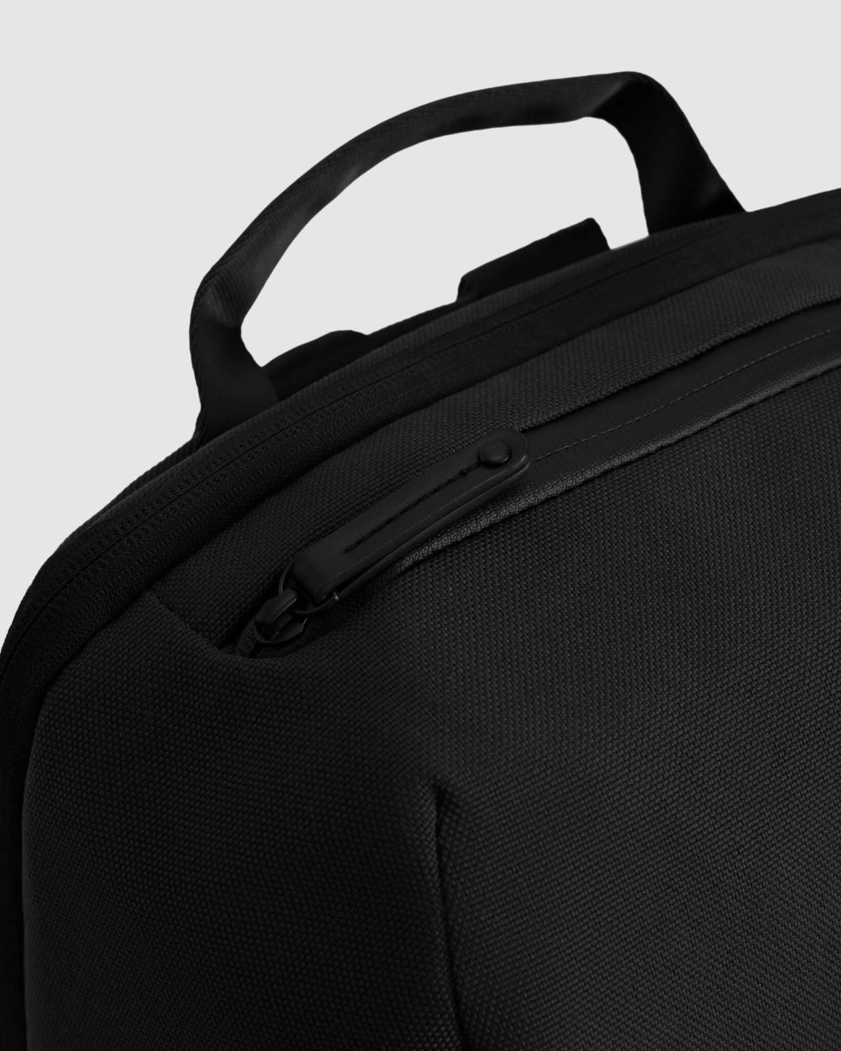 City Backpack - Onyx - Globite