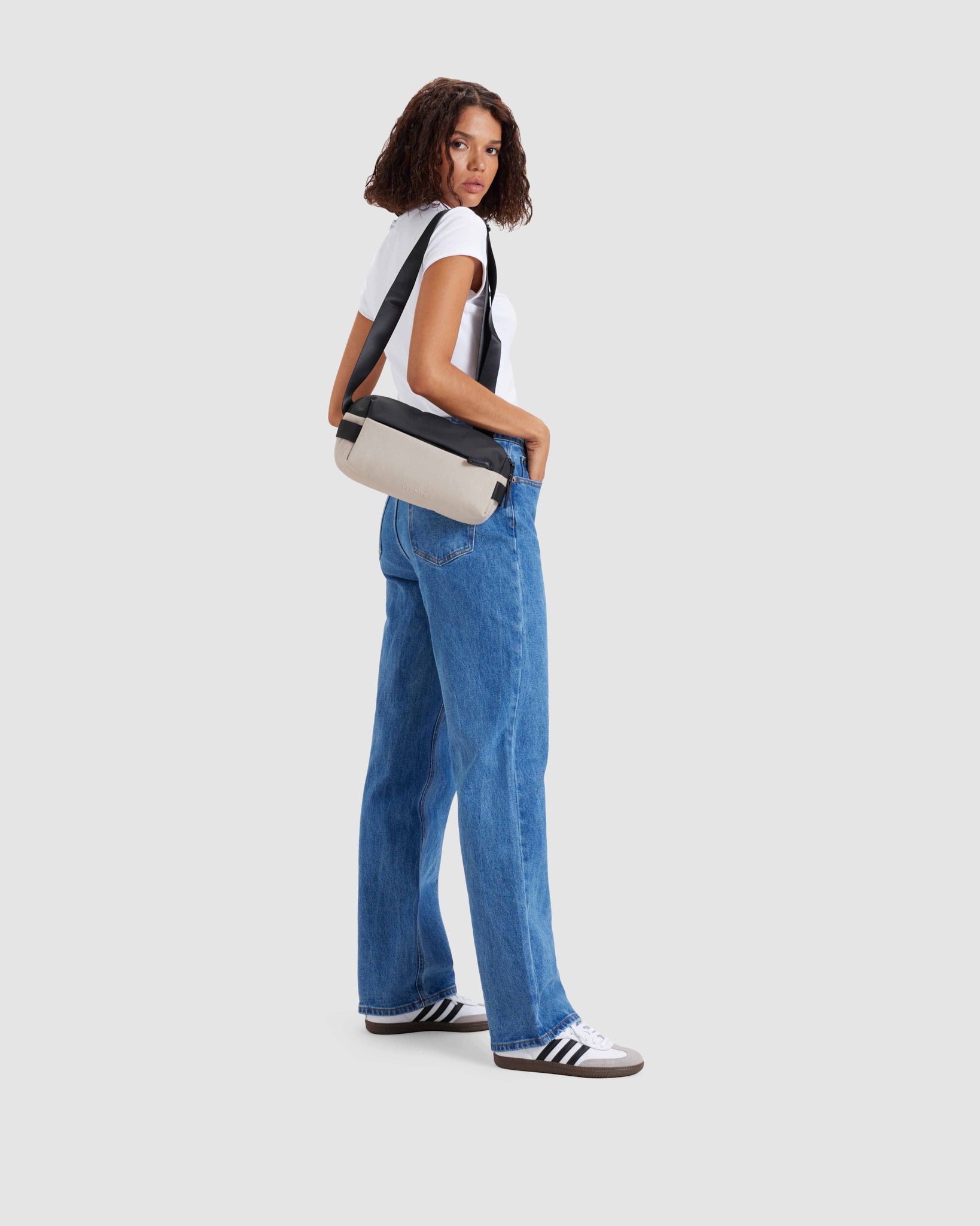 Commuter Sling Bag - Globite