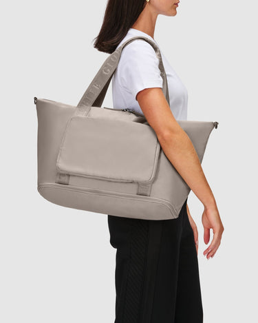 Ellis Foldable Duffle Bag - Oyster Beige - Globite