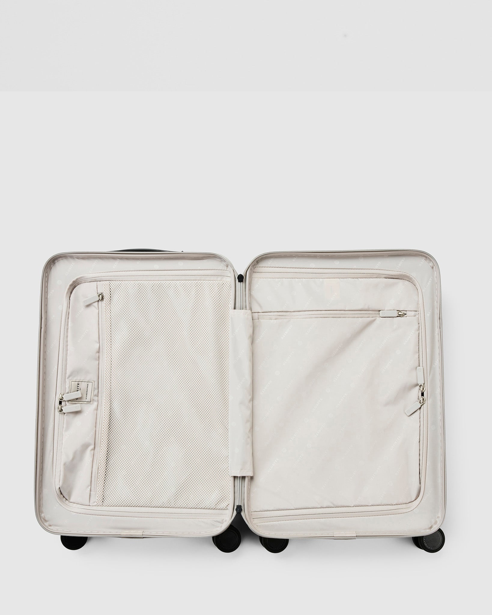 Expandable Carry On Suitcase - Moonbeam - Globite