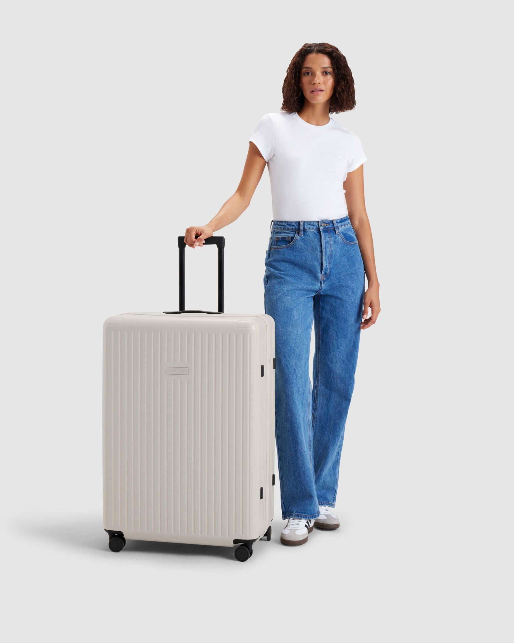 Expandable Large Check In Suitcase - Oyster Beige - Globite