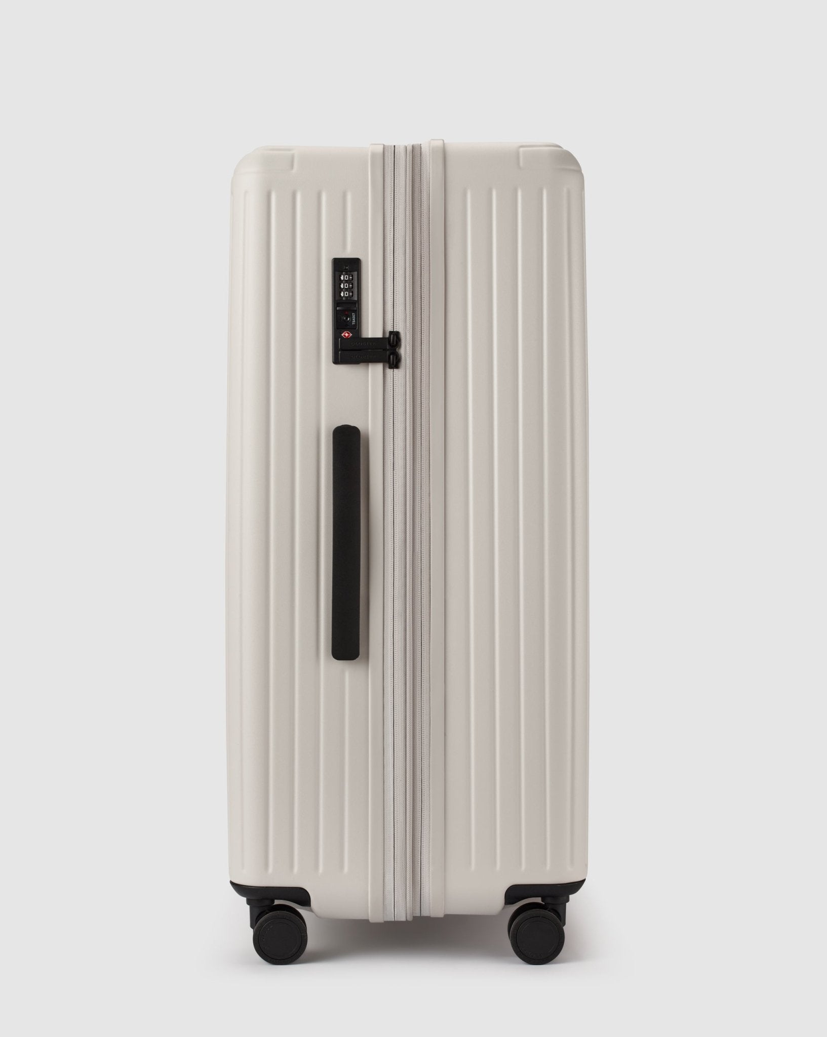 Expandable Large Check In Suitcase - Oyster Beige - Globite