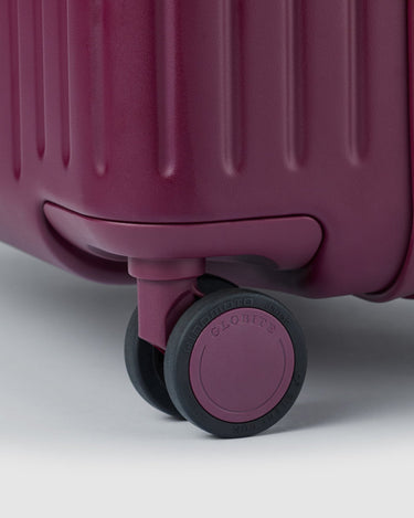 Expandable Medium Check In Limited Edition - Burgundy - Globite