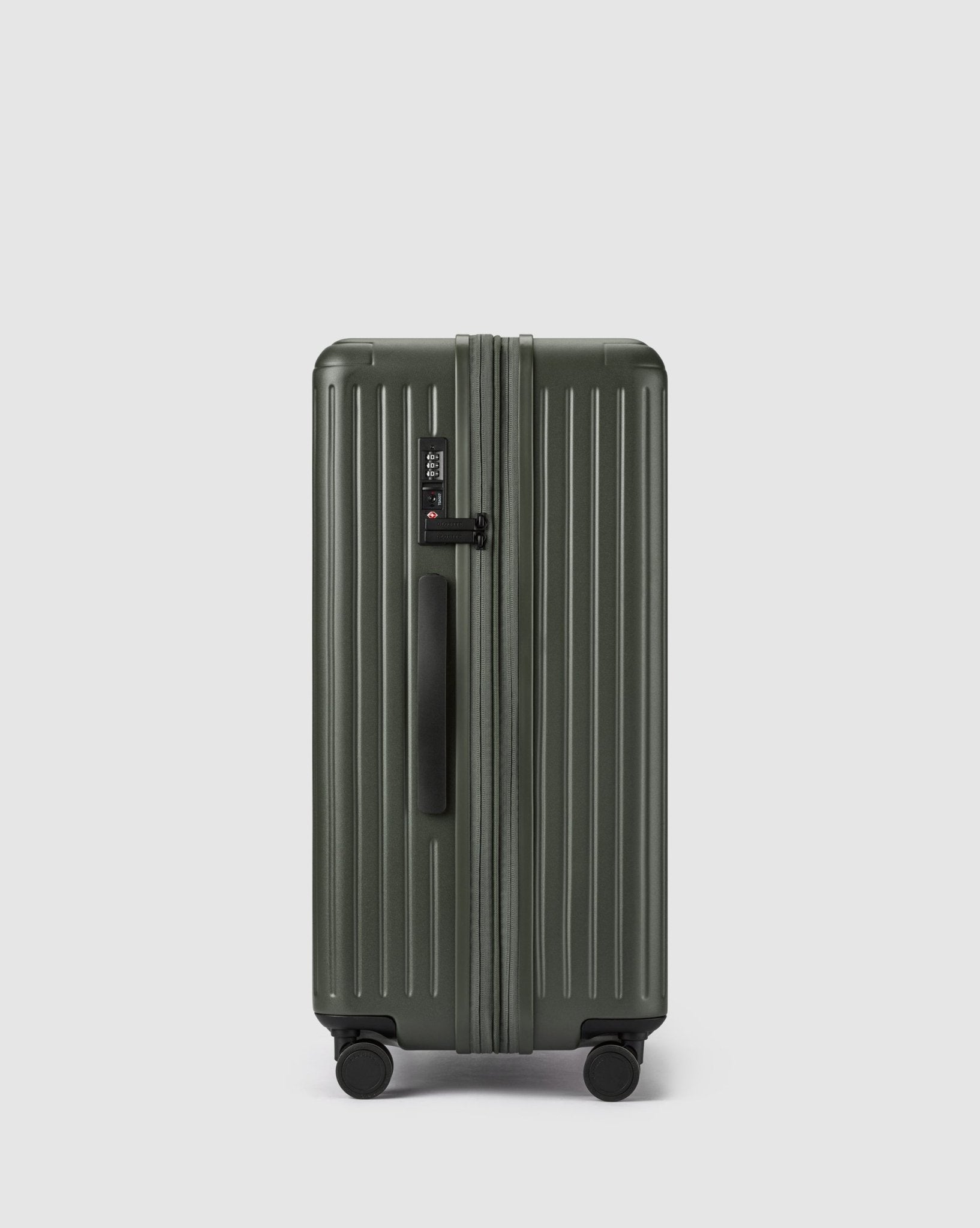 Expandable Medium Check In Suitcase - Olivine Green - Globite