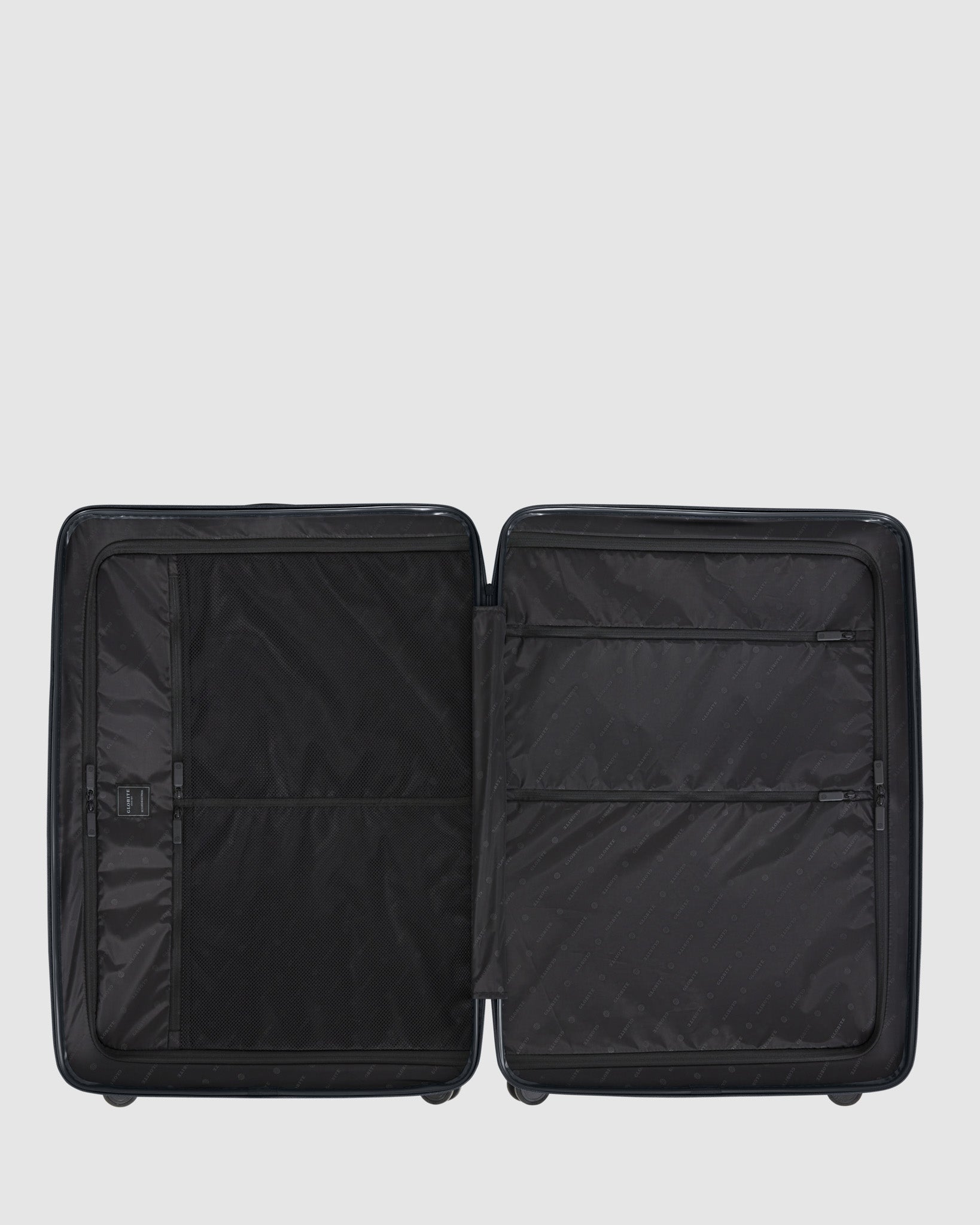 Large Check In Suitcase - Onyx - Globite