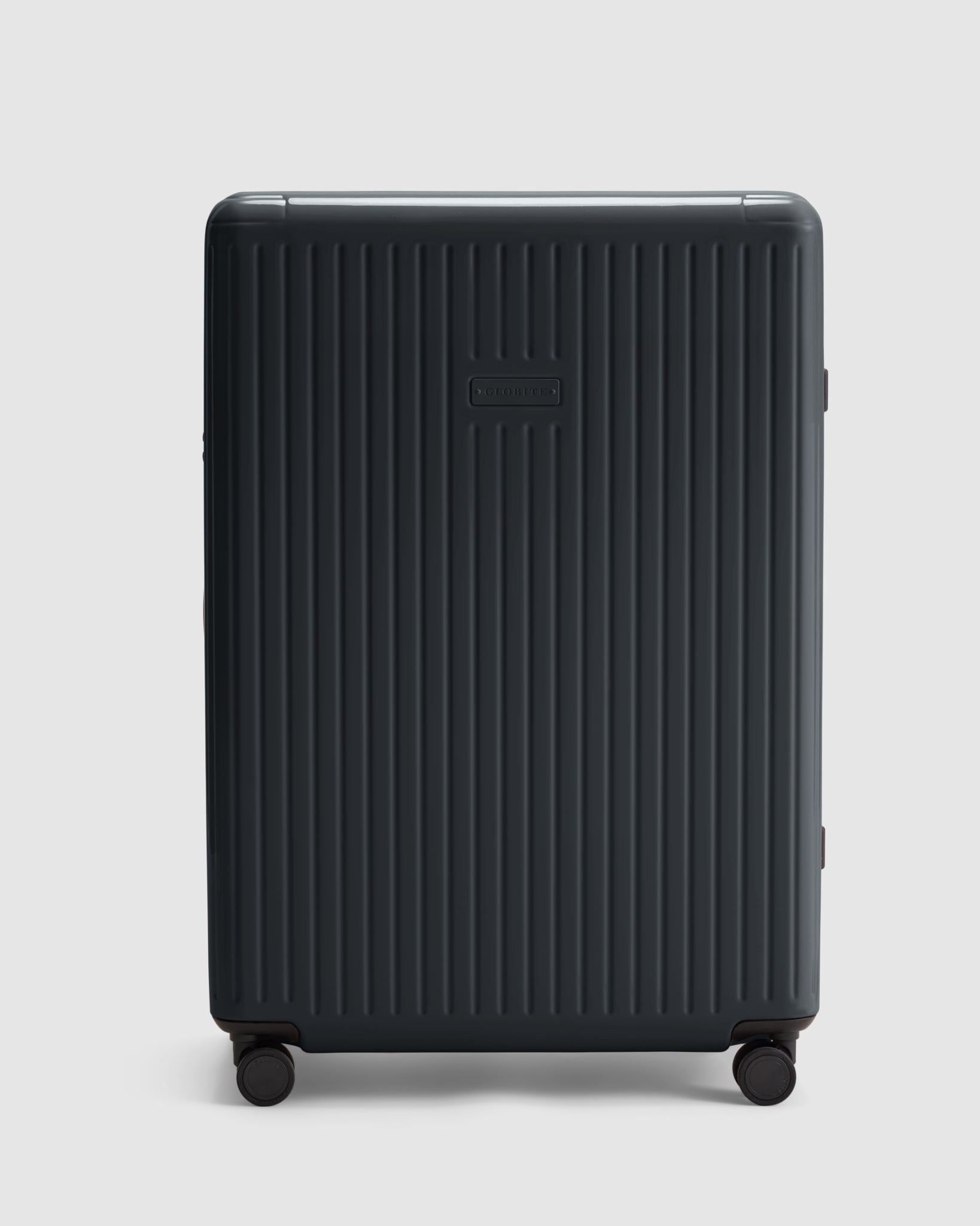 Large Check In Suitcase - Onyx - Globite