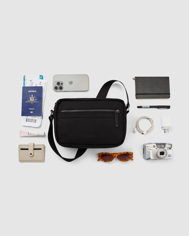 Remi Crossbody - Jet Black - Globite