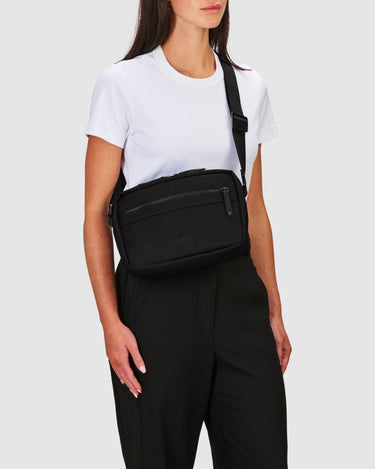 Remi Crossbody - Jet Black - Globite