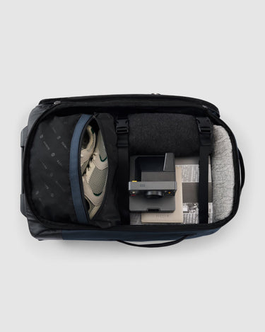 Tyler Wheeled Duffle 38L - Steel Blue - Globite